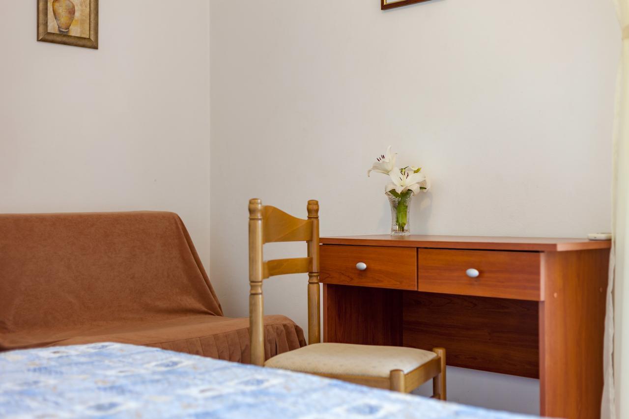 Rooms Marinac Podstrana Eksteriør billede