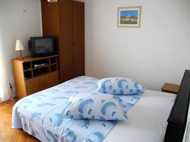Rooms Marinac Podstrana Eksteriør billede